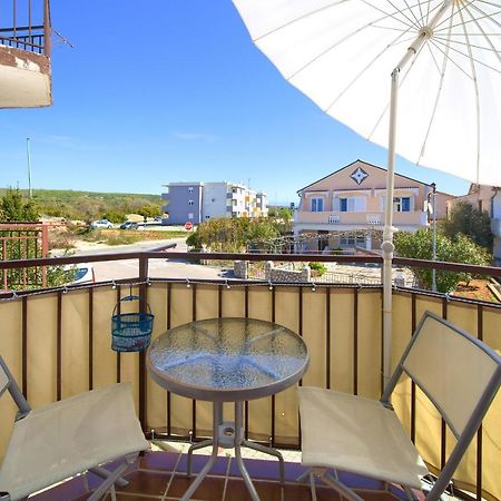 Studio Apartment Vesna Krk Town Luaran gambar