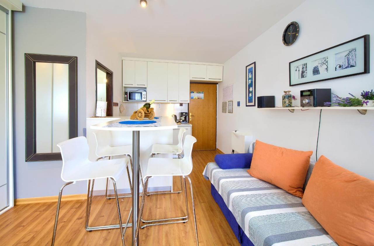 Studio Apartment Vesna Krk Town Luaran gambar