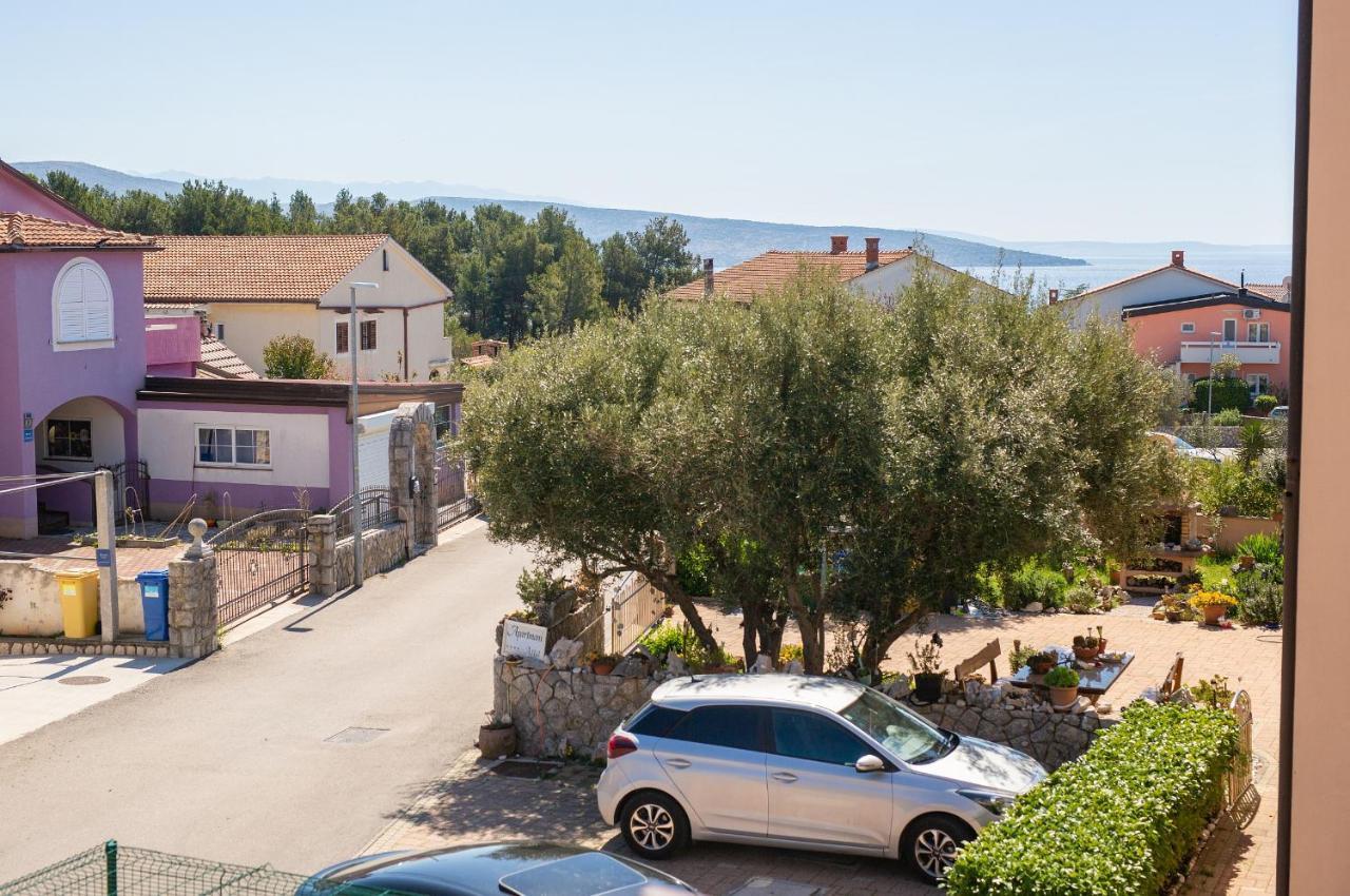 Studio Apartment Vesna Krk Town Luaran gambar