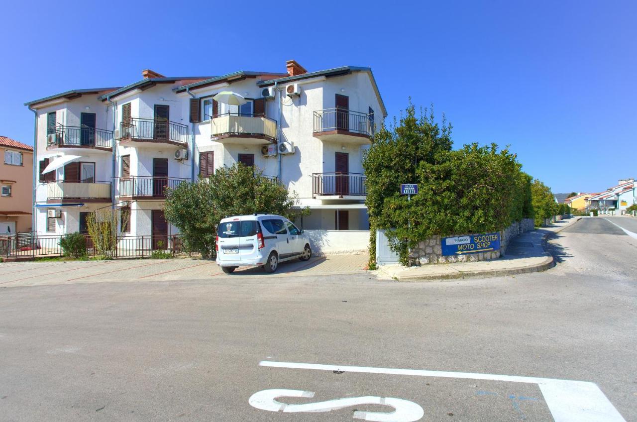Studio Apartment Vesna Krk Town Luaran gambar
